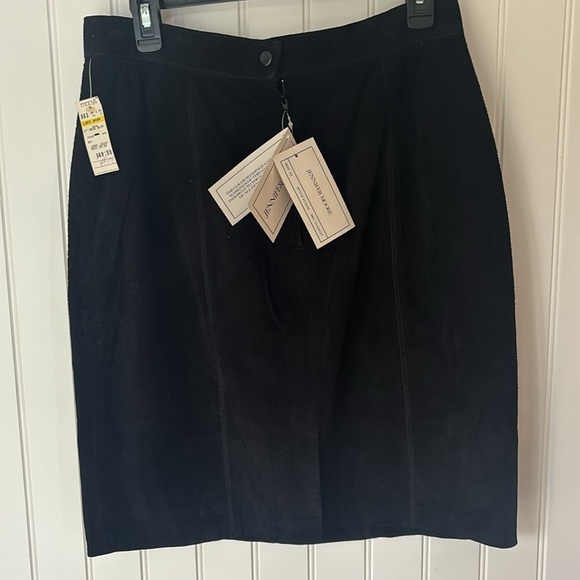 Vintage NWT Suede Skirt by Jennifer Moore - Picture 6 of 6